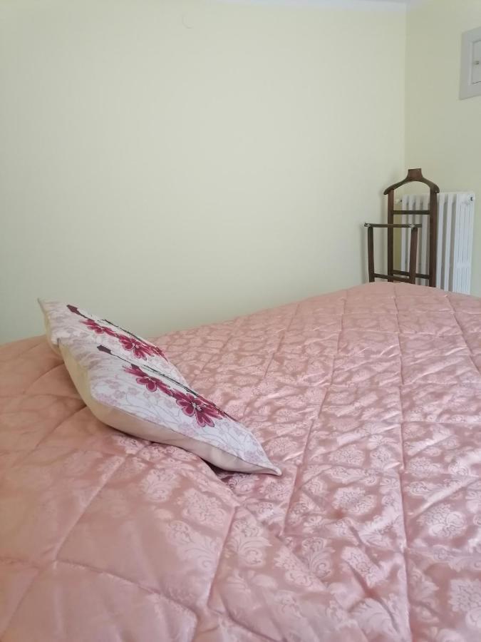 Apartment Maria Ена Екстериор снимка